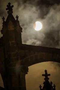 Fra-Astronomy-Eclipse-Moon-Environment-Lune
