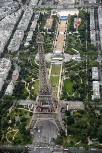 <b class=qtipBold><figcaption>France-Aerial-Paris-Feature</figcaption></b><br>A picture taken on July 14, 2016 shows an aerial view of Paris with the Eiffel Tower. / AFP PHOTO / Thomas SAMSON<br><em>© Copyright Agence France-Presse (AFP) - All Rights Reserved</em> France-Aerial-Paris-Feature