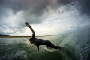 France-Atlantic-Tourism-Surfing