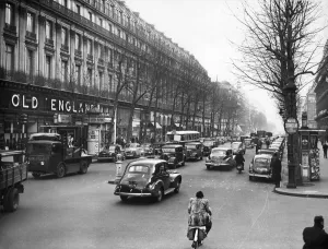 France-Daily Life-Paris