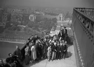 Eiffel Tower Prints: France-Education-Meilleurs Eleves De France