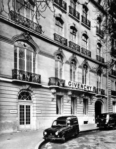 Fashion Prints: France-Givenchy-Fashion