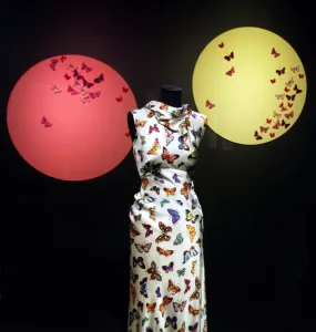 France-Mode-Exposition-Schiaparelli-Butterfly