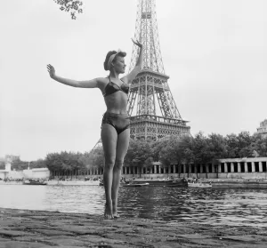 Swim Prints: FRANCE-PARIS-EIFFEL TOWER-SWIMMING