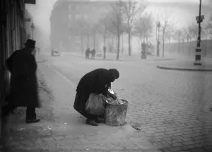 Vintage And Archive Prints: France-Wwii-Poverty