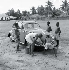 Child Prints: Germany-Mexico-Vw-Beetle