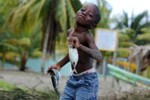 Child Prints: Honduras-Garifuna-Child-Feature
