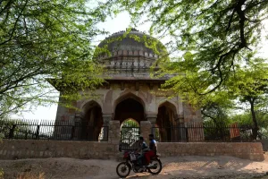 India Prints: India-Archaeology-Heritage-Culture