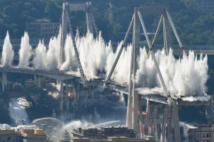 Italy-Bridge-Transport-Demolition Italy-Bridge-Transport-Demolition