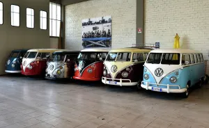 <b class=qtipBold><figcaption>Italy-Vintage-Vw-Kombi-Feature</figcaption></b><br>Vintage Volkswagen Kombi bus (van, transporter or camper) are parked in a garage after being completly restored by mechanics of the "T1 specialist" company, on November 3, 2016 in Florence. Campers like the legendary VW Bulli, Samba or Splitties, sometimes come from Brazil in poor condition and reborn at the garage Nucci in Florence. / AFP PHOTO / ALBERTO PIZZOLI<br><em>© Copyright Agence France-Presse (AFP) - All Rights Reserved</em> Italy-Vintage-Vw-Kombi-Feature