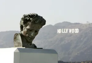 James Dean Statue View
