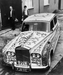 Street Prints: John Lennons Psychedelic Rolls-Royce