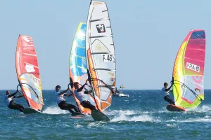 Kitesurfing-Windsurfing-World-Fra