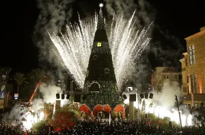 Middle East Prints: Lebanon-Religion-Christmas
