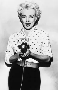 <b class=qtipBold><figcaption>Marilyn Monroe 1955</figcaption></b><br>Photo date de 1955 de l'actrice amricaine Marilyn Monroe. Picture taken in 1955 of american actress Marilyn Monroe. / AFP PHOTO<br><em>© Copyright Agence France-Presse (AFP) - All Rights Reserved</em> Marilyn Monroe 1955