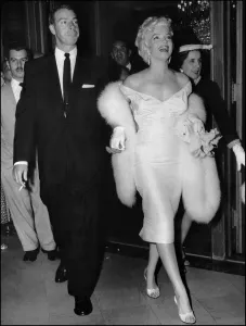 Marilyn Monroe with her husband Joe DiMaggio
