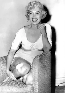 Special Edition Wall Art Prints: Marilyn Monroe Smiling