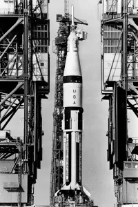 Space Shuttle Prints: Moon-Apollo VII