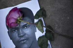 Flower Prints: US mourns death of boxing legend Muhammad Ali