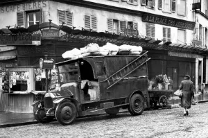 Vintage And Archive Prints: Paris-Feature-Abbesses
