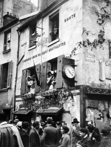 Vintage And Archive Prints: Paris-Feature-Celebration-Wine-Grapevine