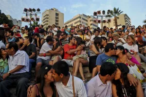 Images Dated 2014: Peru-Theme-Love-Valentines Day