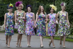 Fashion Prints: Racing-Gbr-Ascot