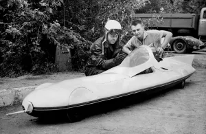 RETRO-AUTO