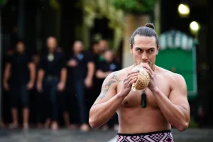 Rugbyu-New Zealand-Offbeat-Haka Rugbyu-New Zealand-Offbeat-Haka