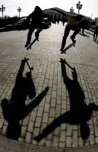 City Prints: Russia-Skateboards-Shadows