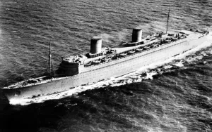 Ship-Queen Elizabeth