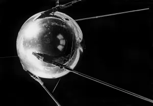 <b class=qtipBold><figcaption>Space-Sputnik I</figcaption></b><br>Picture of the world's first artificial satellite Sputnik I, launched by the Soviet Union from the Baikonur cosmodrome in Kazakhstan, 04 October 1957. / AFP PHOTO / TASS / -<br><em>© Copyright Agence France-Presse (AFP) - All Rights Reserved</em> Space-Sputnik I