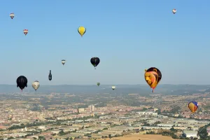 Ballooning Prints: Spain-Balloons-Festival