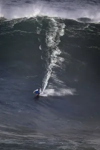Sport/surfing praia norte north beach nazare portugal praia norte 2018/surf portugal Sport/surfing praia norte north beach nazare portugal praia norte 2018/surf portugal