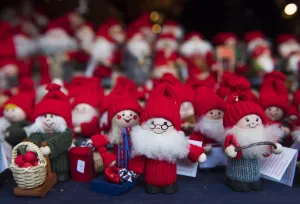 Christmas - Xmas Prints: Sweden-Tradition-Christmas-Market