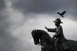 <b class=qtipBold><figcaption>Switzerland-Feature-Statue-Bird</figcaption></b><br>A crow lands on a statue of the Swiss General Guillaume-Henri Dufour in the centre of Geneva. AFP PHOTO / FABRICE COFFRINI FABRICE COFFRINI / AFP<br><em>© Copyright Agence France-Presse (AFP) - All Rights Reserved</em> Switzerland-Feature-Statue-Bird