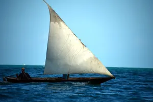 <b class=qtipBold><figcaption>Tanzania-Zanzibar-Fishing</figcaption></b><br>A fisherman sails his dhow in Zanzibar. AFP PHOTO/GABRIEL BOUYS<br><em>© Copyright Agence France-Presse (AFP) - All Rights Reserved</em> Tanzania-Zanzibar-Fishing