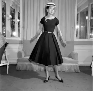 Fashion Prints: Trapeze Dress by Yves Saint-Laurent