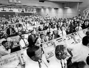 Us-Apollo Xi-Control Room