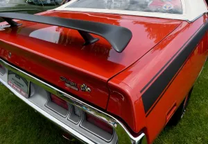 Classic Car Prints: Us-Classic Car-Dodge-1969