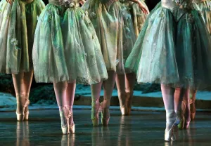 <b class=qtipBold><figcaption>US-DANCE-ROYAL BALLET</figcaption></b><br>Dancers from the Royal Ballet perform a scene from "The Dream" during a dress rehearsal before opening night as The Joyce Theater Foundation presents The Royal Ballet in its first New York appearance since 2004 at the David H. Koch Theater at the Lincoln Center June 23, 2015. The engagement opens with a gala performance of Frederick Ashton's 1964 classic ballet The Dream, inspired by Shakespeare's A Midsummer Night's Dream and created to celebrate the 400th anniversary of Shakespeare's birth. AFP PHOTO / TIMOTHY A. CLARY / AFP PHOTO / TIMOTHY A. CLARY<br><em>© Copyright Agence France-Presse (AFP) - All Rights Reserved</em> US-DANCE-ROYAL BALLET