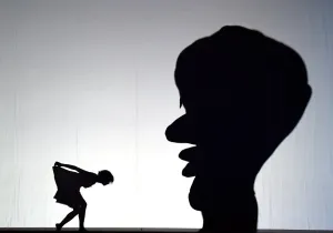 Us-Entertainment-Arts-Dance-Pilobolus s-Shadowland