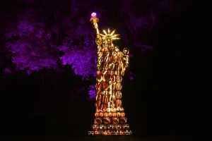 Halloween Prints: Us-Halloween-Feature-Great Jack O lantern Blaze