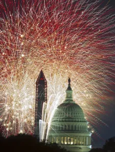 <b class=qtipBold><figcaption>US-INDEPENDENCE DAY-FIREWORKS</figcaption></b><br>Fourth of July US Independence Day fireworks are seen over the US Capitol and Washington Monument on July 4 in Washington, DC AFP Photo/Paul J. Richards / AFP PHOTO / PAUL J. RICHARDS<br><em>© Copyright Agence France-Presse (AFP) - All Rights Reserved</em> US-INDEPENDENCE DAY-FIREWORKS