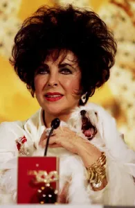 Us-Liz Taylor, New Perfume