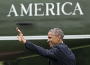 <b class=qtipBold><figcaption>Us-Politics-Obama</figcaption></b><br>US President Barack Obama waves as he walks to Marine One prior to departure from the South Lawn of the White House in Washington, DC, June 23, 2016, en route to California and Washington. / AFP PHOTO / SAUL LOEB<br><em>© Copyright Agence France-Presse (AFP) - All Rights Reserved</em> Us-Politics-Obama