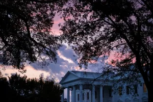 The White House Prints: Us-Vote-2012-Election-Feature