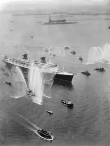 Usa-Ship-France-New York Usa-Ship-France-New York