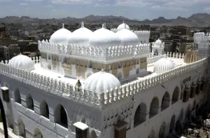 <b class=qtipBold><figcaption>Yemen-Architecture-Aga Khan-Radaa</figcaption></b><br>A picture dated 07 June 2005 shows the Amiriya complex in Rada city, 170 km southeast of the Yemeni capital Sanaa. The restoration project of the sixteenth-century complex, which houses a highly-ornamented and painted prayer hall, a madrassa and the private living quarters of the sultan, was one of the nine winners of the Aga Khan Foundation for Architecture 2007 prizes, it was announced 04 September 2007. AFP PHOTO/KHALED FAZAA / AFP PHOTO / KHALED FAZAA<br><em>© Copyright Agence France-Presse (AFP) - All Rights Reserved</em> Yemen-Architecture-Aga Khan-Radaa