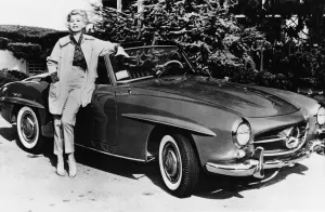 Actress Prints: Zsa Zsa Gabor Poses 1958